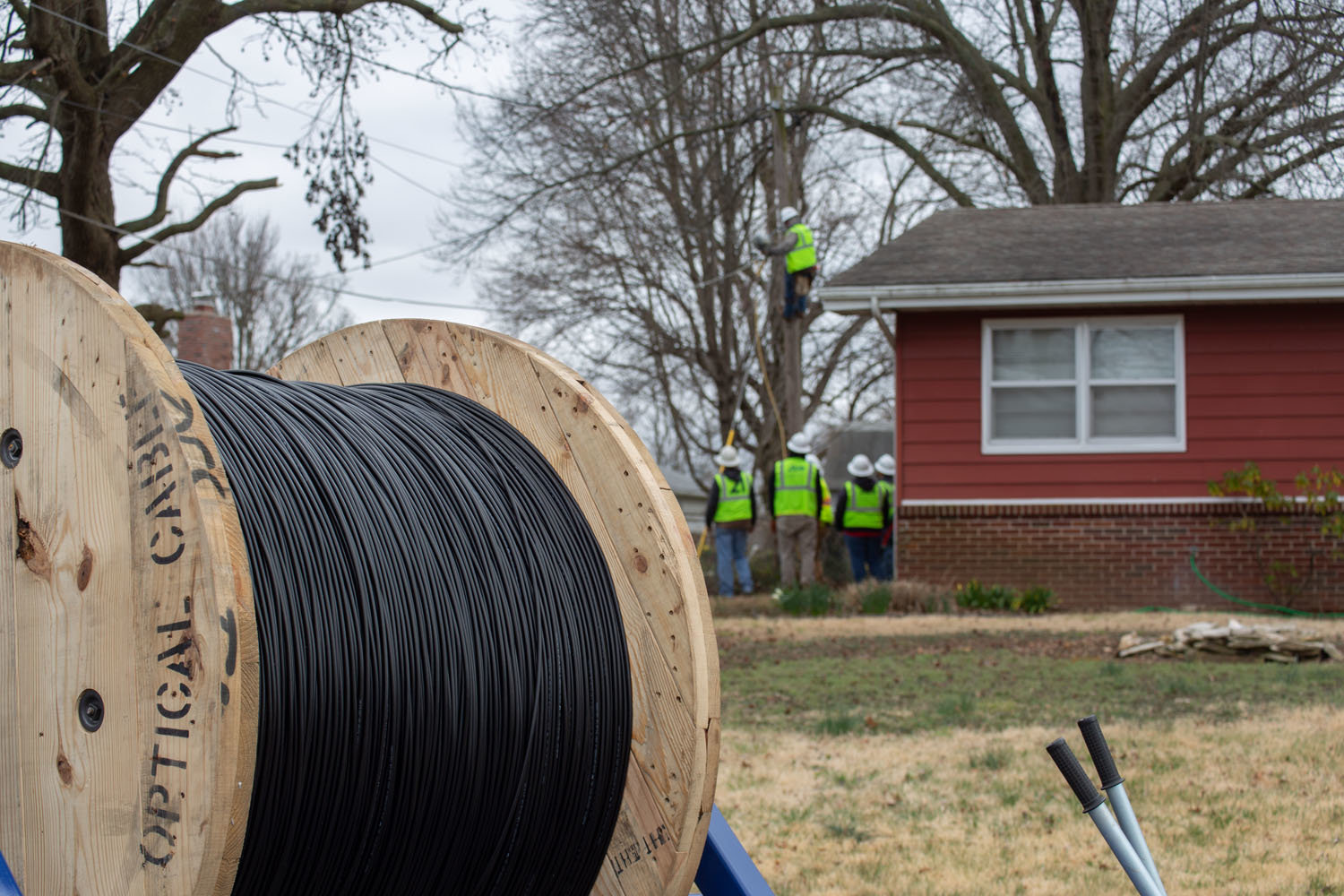 More than 1,100 new miles of fiber-optic lines are in the process of being installed throughout Springfield.